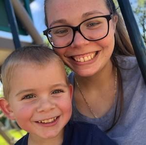 Meet your Posher, Amber